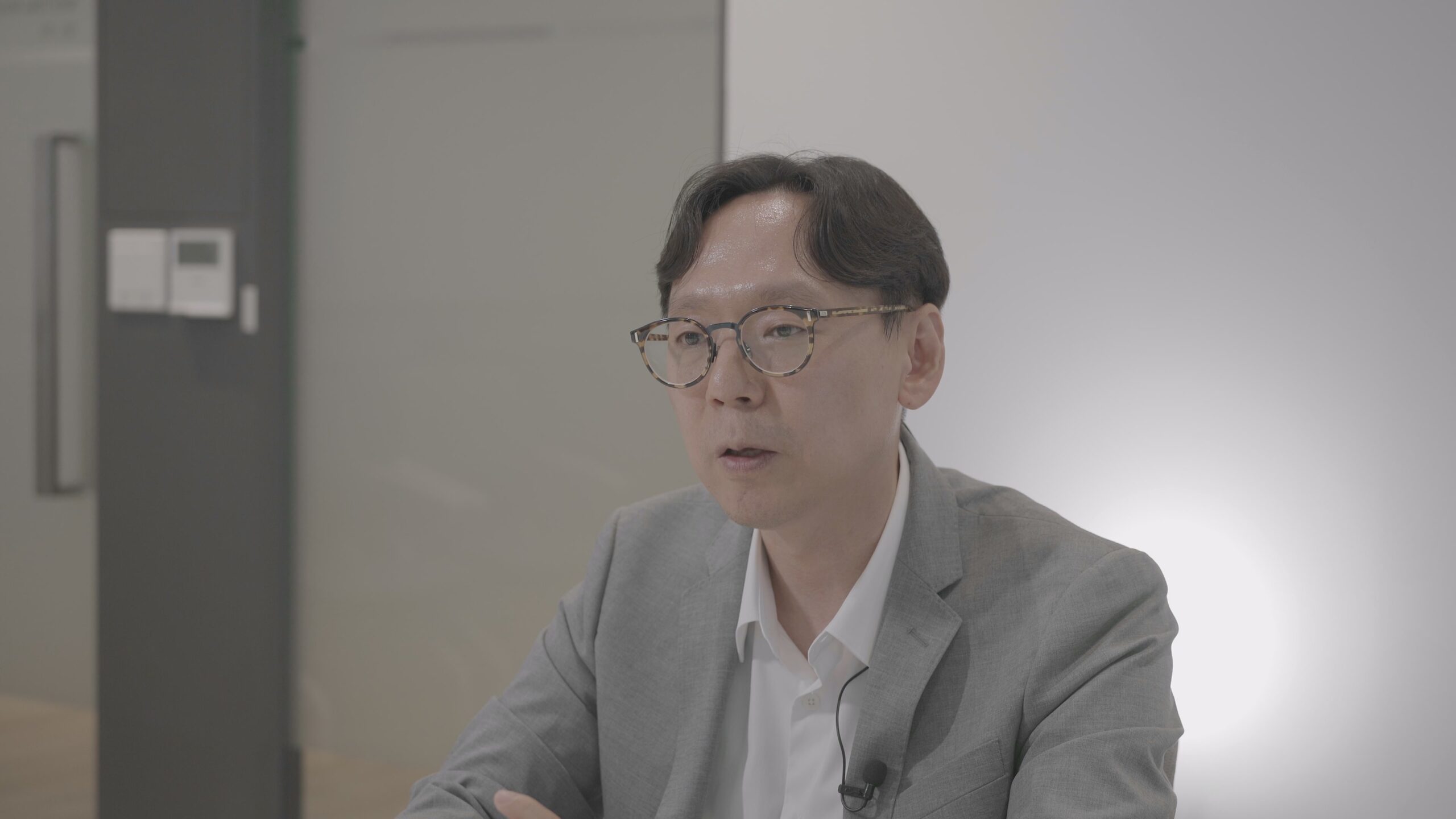 KT